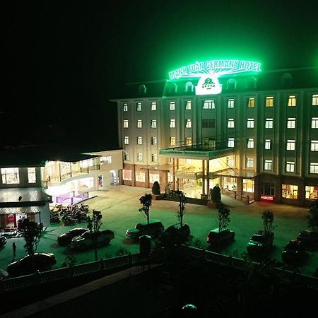 Manh Tuan Hotel Moc Chau - By Bay Luxury Exterior photo
