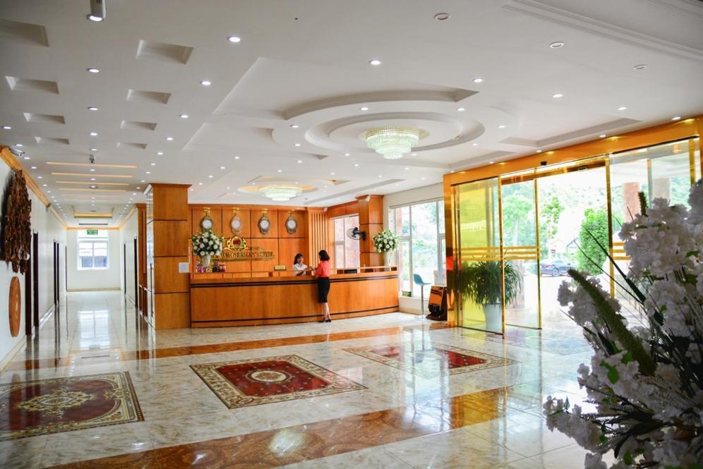 Manh Tuan Hotel Moc Chau - By Bay Luxury Exterior photo